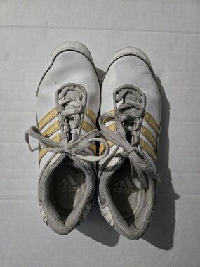 Adidas Cheer Sport Women's 6 White Gold 3-Stripe Sneakers Torsion Cheer Shoes